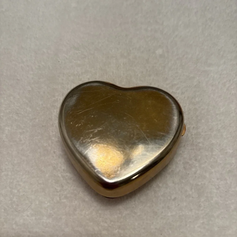 Vtg Cloisonné Heart Shaped Hinged Pill Trinket Box Butterfly w/Flowers Enameled